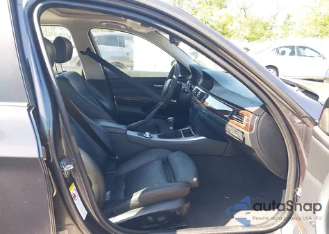 2006 BMW 325Xi from USA, damaged, VIN WBAVD13596KT79419